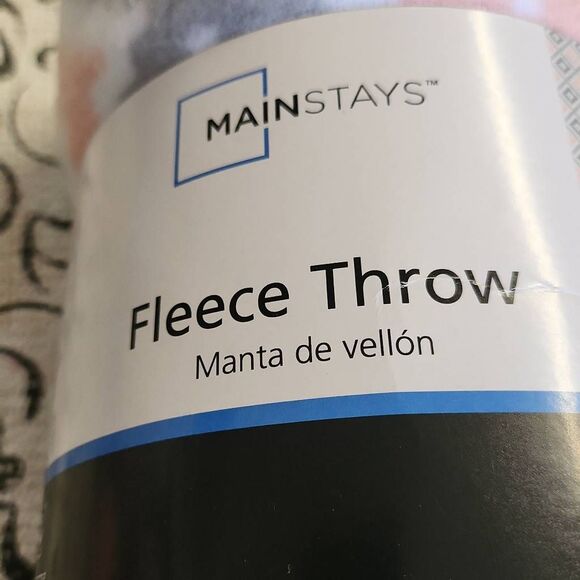 Mainstays Fleece Throw - Picture 2 of 6